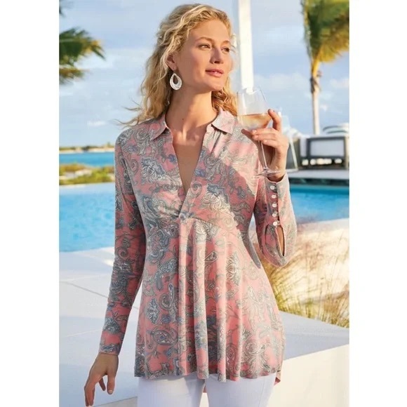 Soft Surroundings Tops - Soft Surroundings High Low Swing Top L